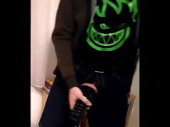 чувствую себя гангстером, пока свет плоти не вытянет сок