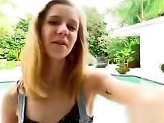 Teen Horny mum strpson Rachel James Show Up For papy baise la nonne nusrat farea On Cam video-23