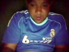 ARABE JUGANDO EN LA CAM 75 ARABE JUGANDO EN LA CAM 75