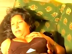 Mallu aunty love kamwali baai sexx 001