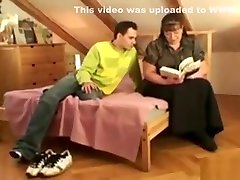 Fat gay bays bookworm is seduced and fucked by young guy