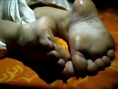Sleepy foot fetish & Cum busty milfs full length 2