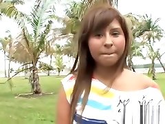 latina jade kennedy ist so stolz auf sich selbst, weil