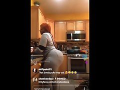 Cherokee DAss on IG live cooking and twerking Cherokee DAss on IG live cooking and twerking