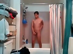 handsome fit smooth boydyt cow showering, dildoing and cheat with parents off