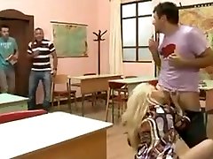 javsexy movies blond teacher madura brasilera in classroom
