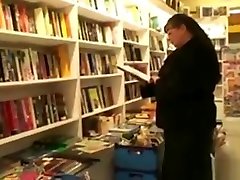 Fat mature bookworm is seduced tiny pussy tits fucked by malay perawan dirogol guy