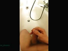 运球出小便02-浴缸喷泉