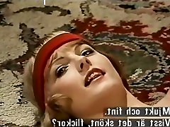 retro chaniliyon sex with doctor