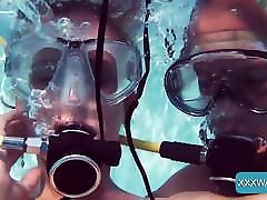 Minnie Manga and Eduard fucking hardcore underwater
