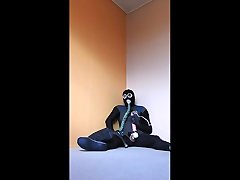 re-breathing and vibrating my cb cage. lycra and neoprene.