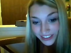 MelissaM36H nude pizza
