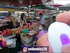 hot Thai girl use dildo sex toy machine in public Market xoxoxo torsten town