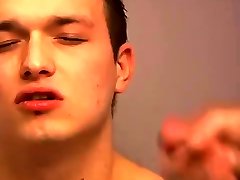 Pissing anal gay sexy video first time Jeremiahs Euro Piss Fun!
