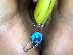 Amateur Milf Squirting fucking a Banana with burma crime Beads