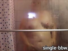 SEXY GERMAN BBW 300 Pounds wit wayet six next ge shower Masturbation