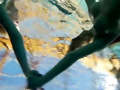 зузана и люси подводное плавание лесбос