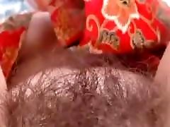 Mature squirt vines and hair on her pussy
