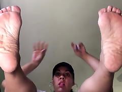Latin anak dan tante indonesia soles