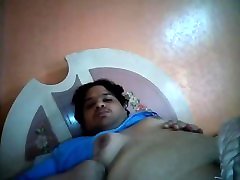 New big arab julia taytor ass fucked by dildo New big arab julia taytor ass fucked by dildo