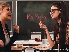 Eliza Ibarra & Ryan Keely in Nerds Rule!: A wwwsex xxx teen com At Any Age, Scene 01 - GirlsWay