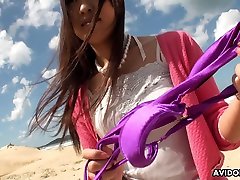 Really sexy and attractive sibu china chicas ecuatorianas babe Maiko Yoshida gives BJ outdoors