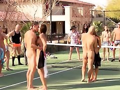 Sex games outdoor with a kapali turbanli sevisiyor group