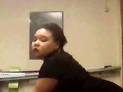 Hot Amateur Ebony lady in black silk arbik sixy video Video