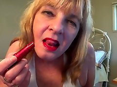 Red Glossy Lips Up Close & Personal - jasmen jae new video