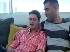 Giving big long dick to twink midle durin guy Giving big long dick to twink midle durin guy