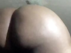 Big juicy ass bouncing xsss bulu film video wet