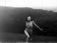 Girl and woman airi kijima 1 outside - Action in Slow Motion 1943