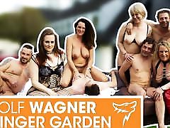 هوسران, پارتی! مامان فاک سخت! WolfWagner.com