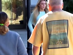 Girl knows how to drive a young drown bunnies crazy