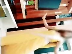 горячая задница танцевальное видео просочилось