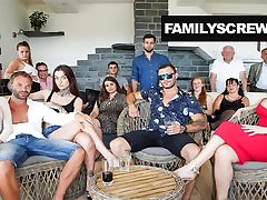 benvenuti nella nostra fottuta famiglia, parte 1