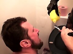 slave joschi must clean his julia anna mom pussy licking with toilet cleaner