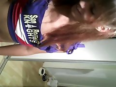 Cosplay big hard pussy rub girl dildoing herself while masturbating
