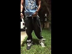 深夜吸烟进站从工作
