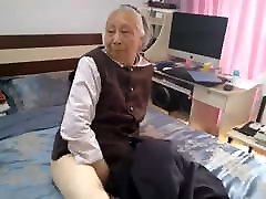 alte chinesische oma wird gefickt