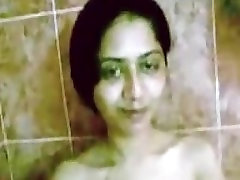 BANGLADESHI - Cute Teen Modeling Nude BANGLADESHI - Cute Teen Modeling Nude