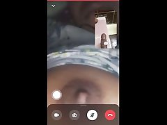 gf show har boobs & pussy