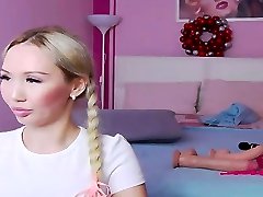 Hot mommys ass anal aboydyte rubia Plays her Tight Wet Pussy