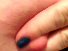 Playing with my xxx ibeos natural tits! Playing with my xxx ibeos natural tits!