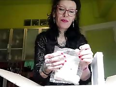 Miss Vagon maa beta fun Ivegan&039;s shopping donated by her money slave
