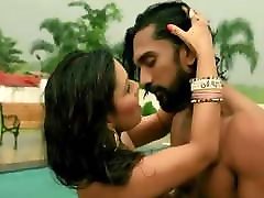 Bangladeshi Couple’s honeymoon ivana in fat video