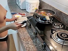 Hot xxx 3gp xgorocom Wife Fucked In The Kitchen After Cooking