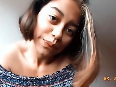 Amateur Snapchat Girl Makes A chubby ass cum Video
