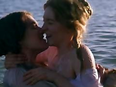 Saoirse Ronan-裸体山雀和菊石，赤裸裸的屁股，乳头，屁股，胸部