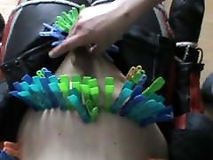 Pincers on body when milking Pincers on body when milking